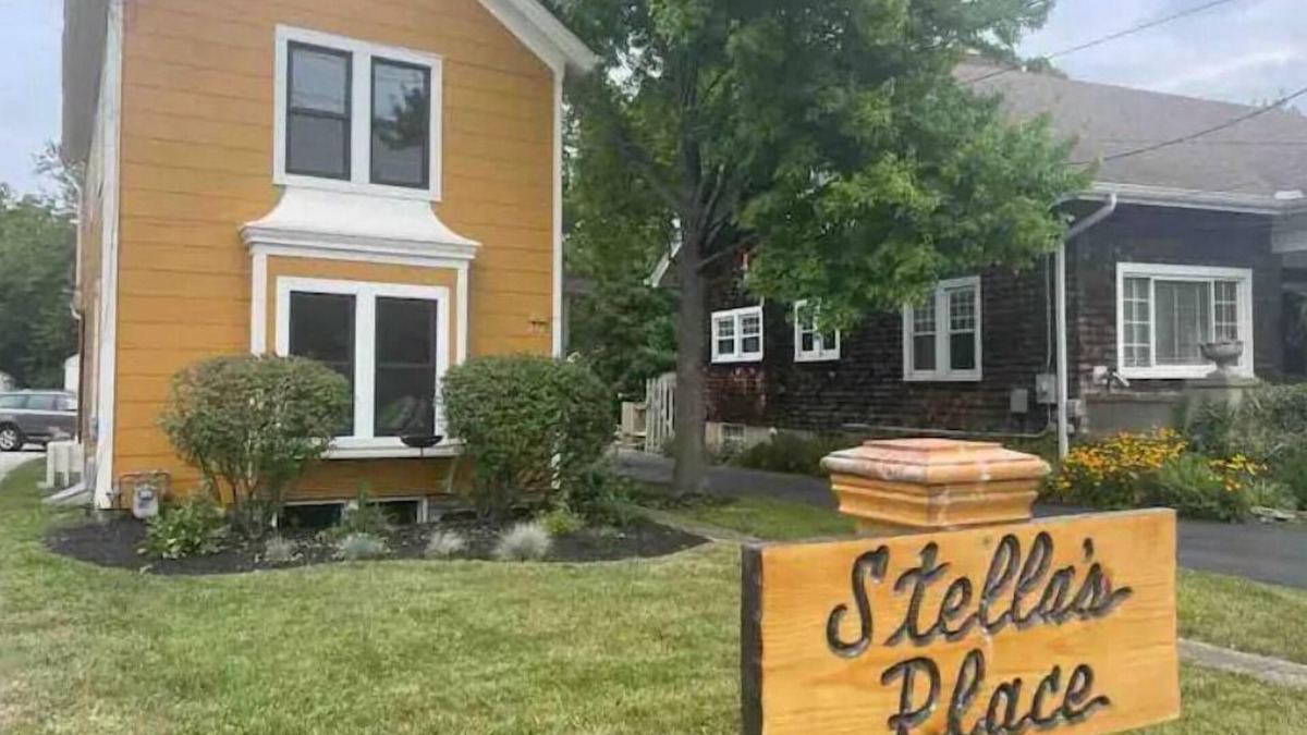 Mason House | Welcome to Stella's Place - Gorgeous 2 BR Home, In The Heart Of Mason