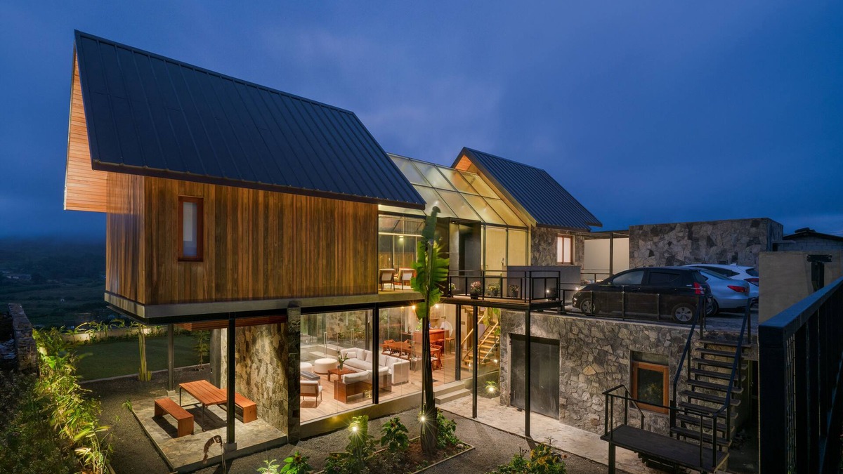 Nuwara Eliya Ski Chalet | Welcome to Sulanga a hidden gem nestled in the hills of Nuwara Eliya, Sri Lanka