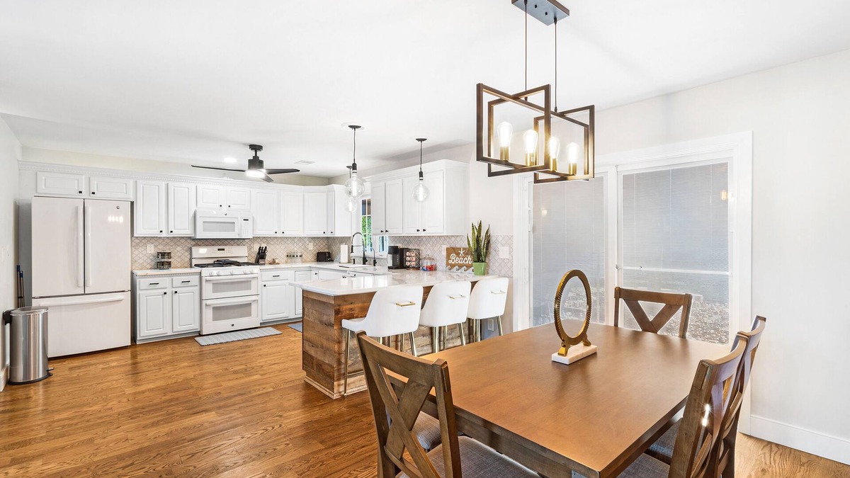 Keansburg House | Welcome To Sunny Side Beachfront Getaway! A Perfect Family Vacation Home!