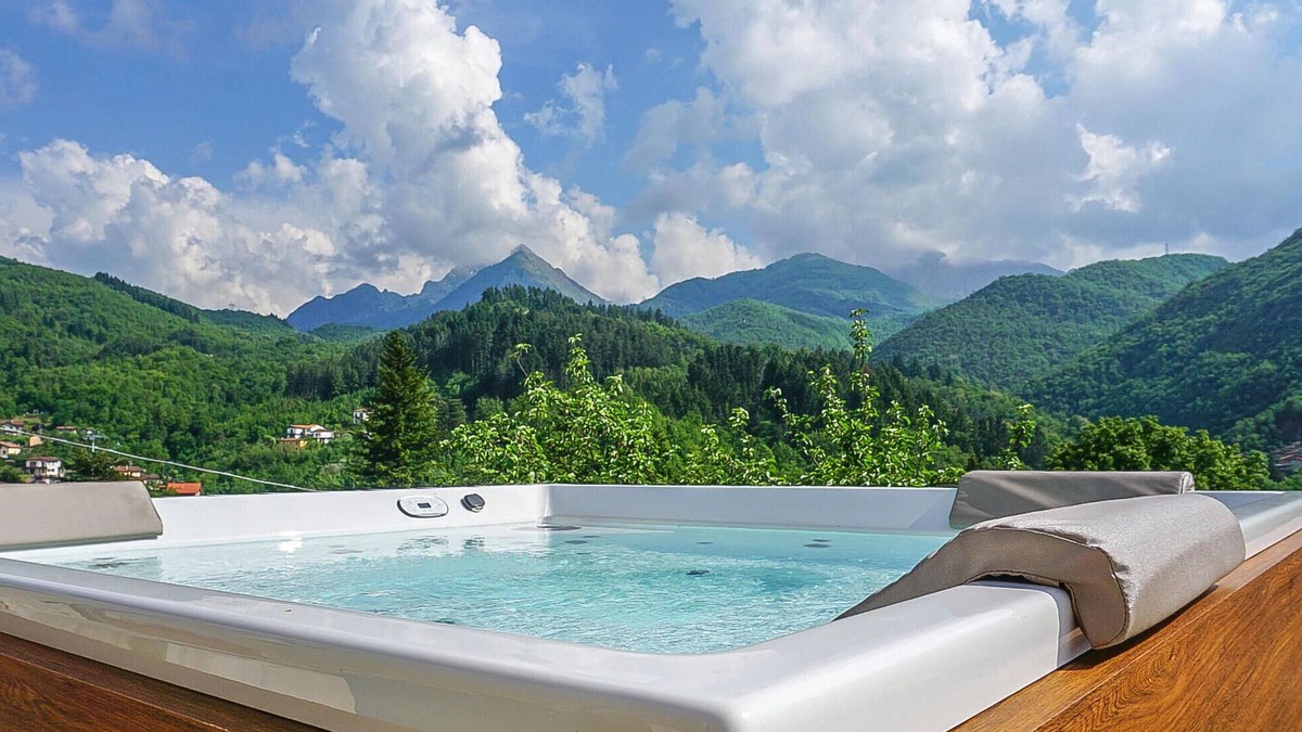 Casone Carpinelli House | Welcome to this welcoming vacation home in Pieve San Lorenzo.