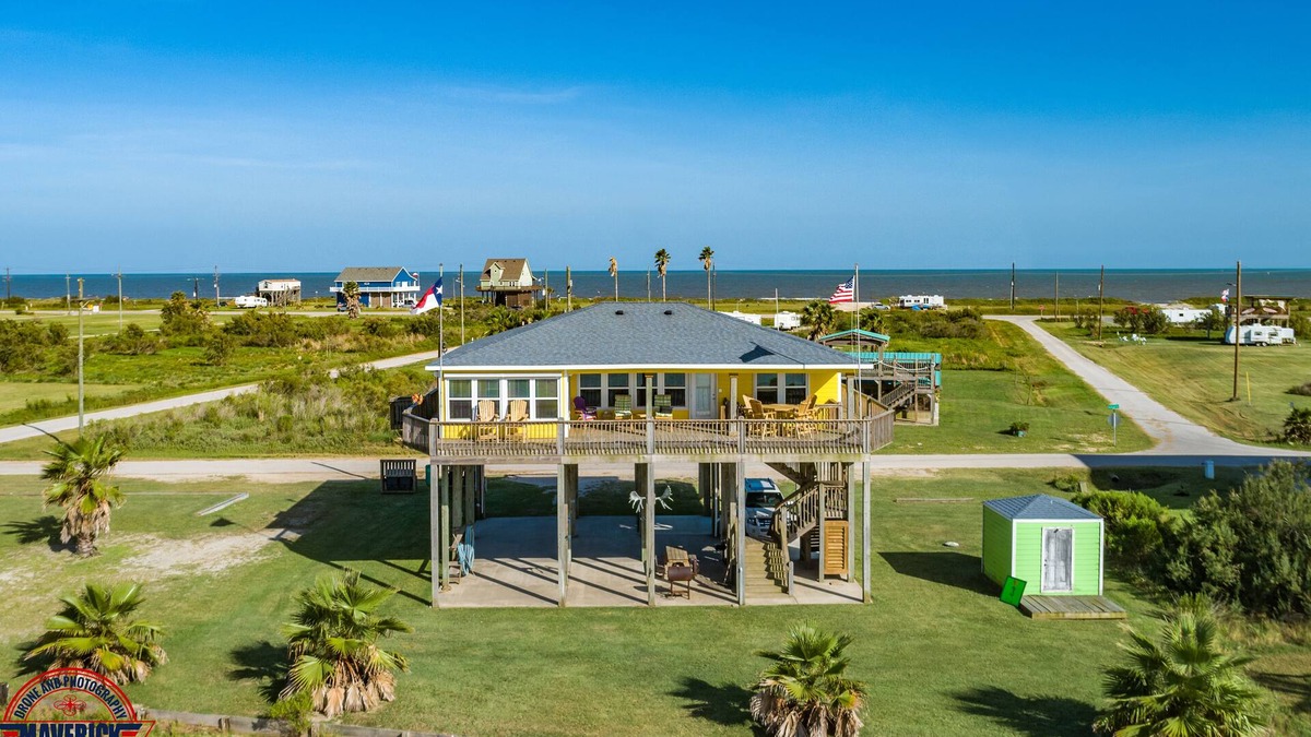 Gilchrist House | Welcome to the Krusty Krab on Rollover Bay