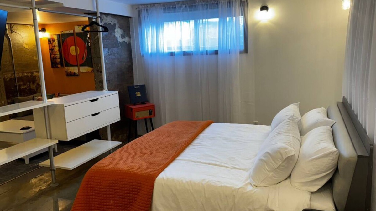 Nanton Apartment | Welcome to The Alcott, a musical inspired cozy suite in Nanton! Pet Friendly!