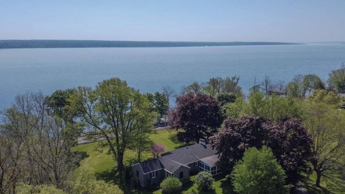 Town of Varick House | Welcome to The Backlund on Cayuga Lake - private lake shore access