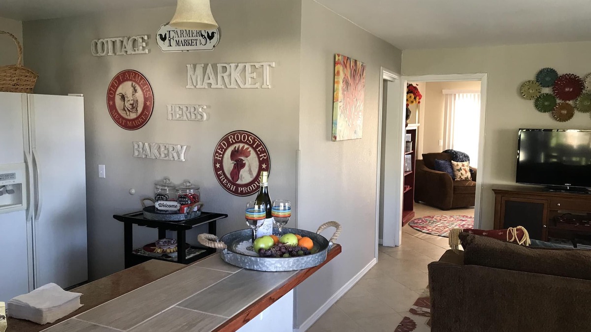 Fallbrook House | WELCOME TO THE BEAUTIFUL CASITA DEL CIELO.