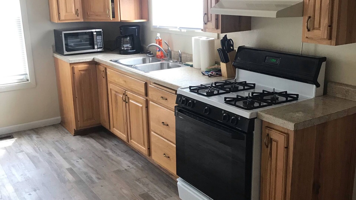Escanaba House | Welcome to the Bridge House