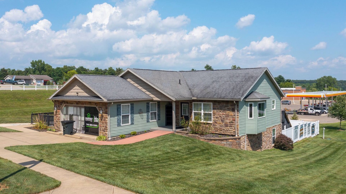 Howard House | Welcome to The Captain and Crew Quarters on Anchor Drive at Apple Valley Lake!