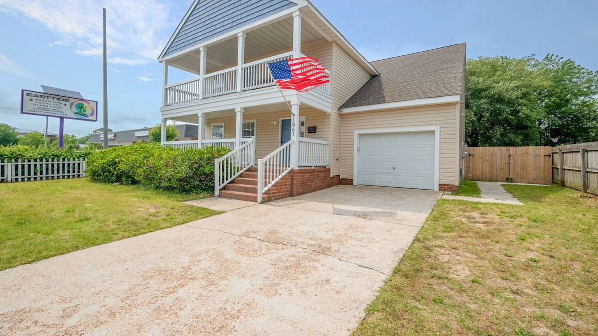 Cottage Line House | Welcome to the Captain's Quarters, a 4 BR luxury furnished monthly rental.