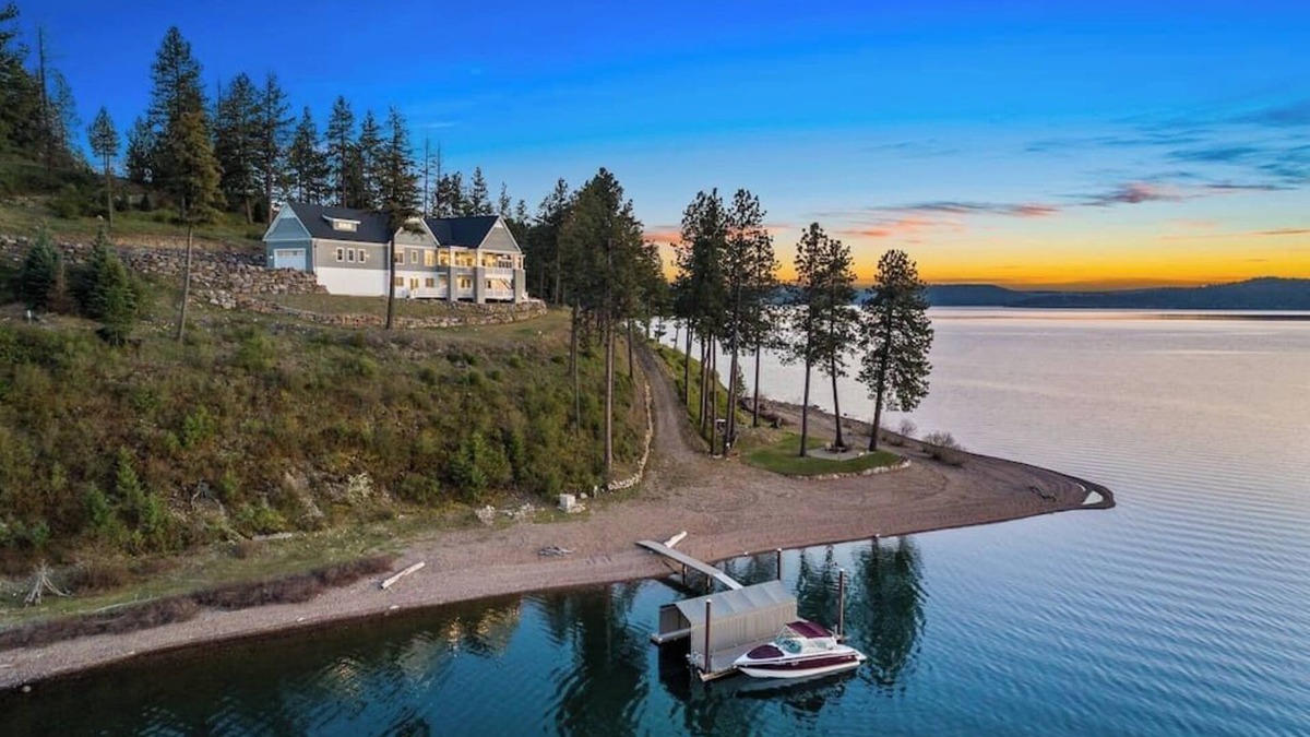 Harrison House | Welcome to The CDA Lakehouse at Pugh Point that offers tranquil luxury.