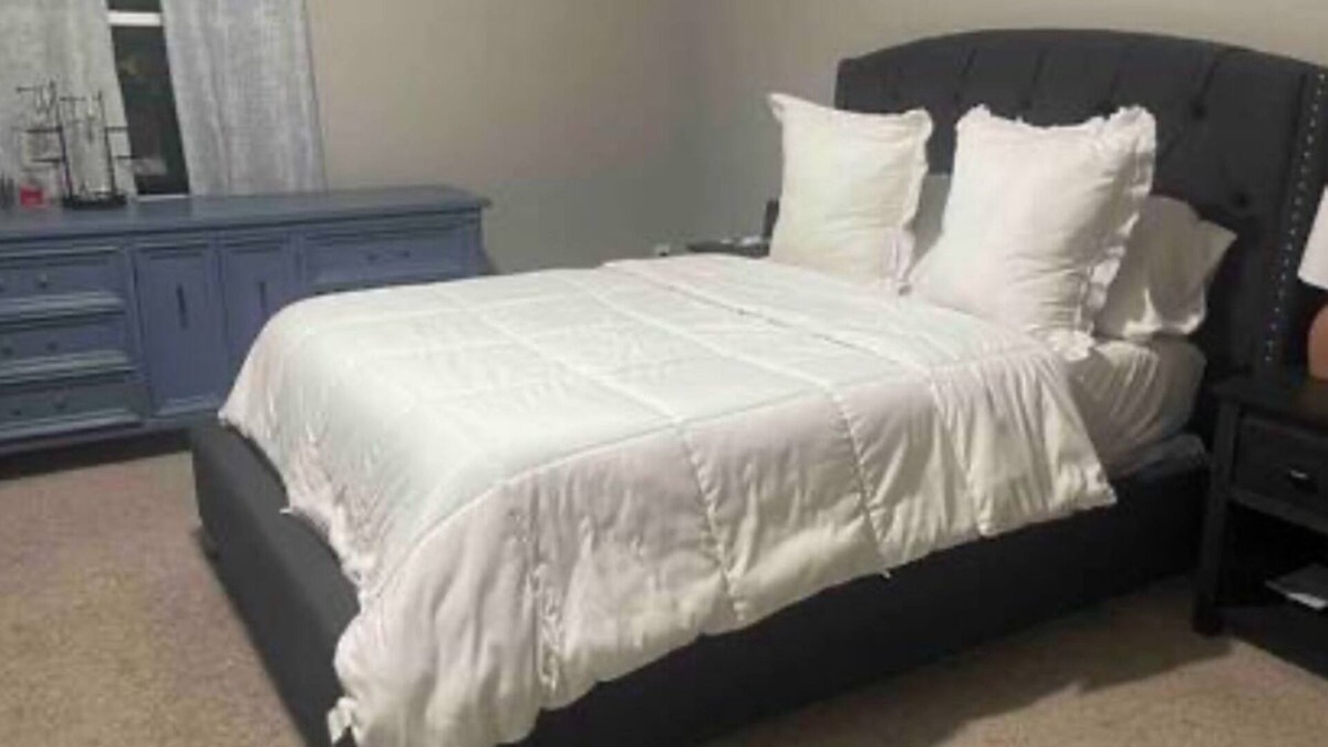 Fort Wayne House | Welcome to the Heart ♡ of Downtown!