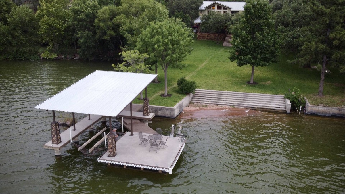 Buchanan Dam House | Welcome to the home of the Seven Bass!