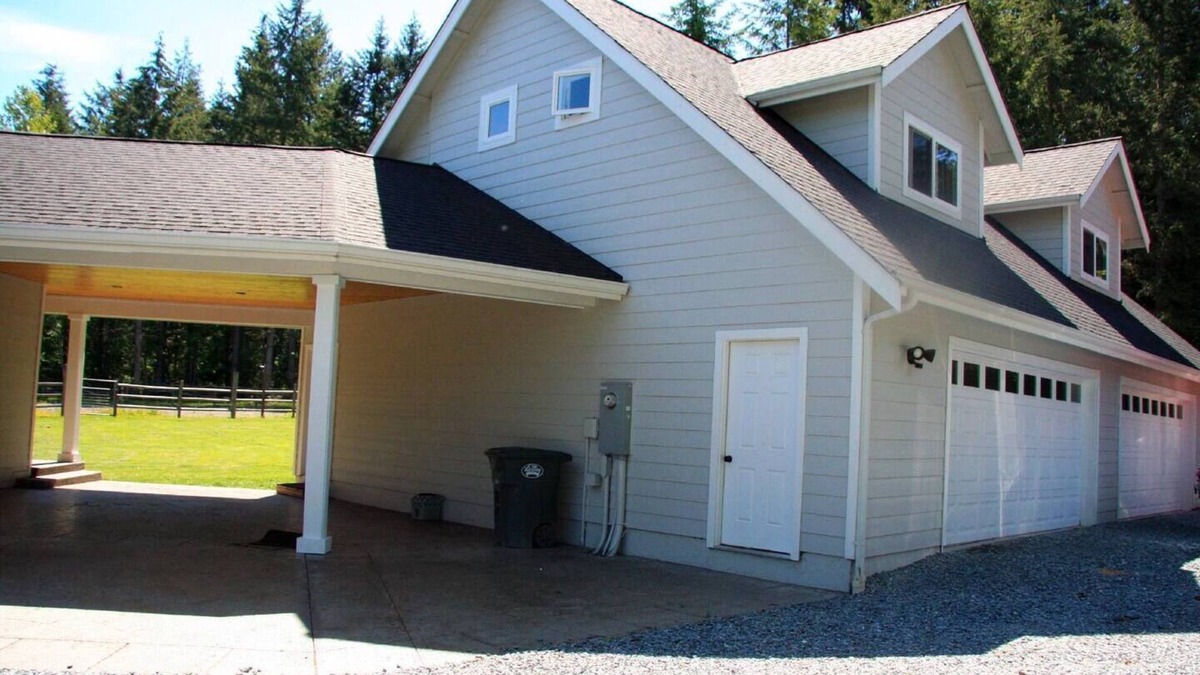 McKenna House | Welcome to The Loft at The Nisqually Highland Ranch
