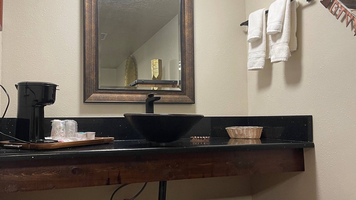 Kanab Apartment | Welcome to The New Kanab Lodge Suite 24