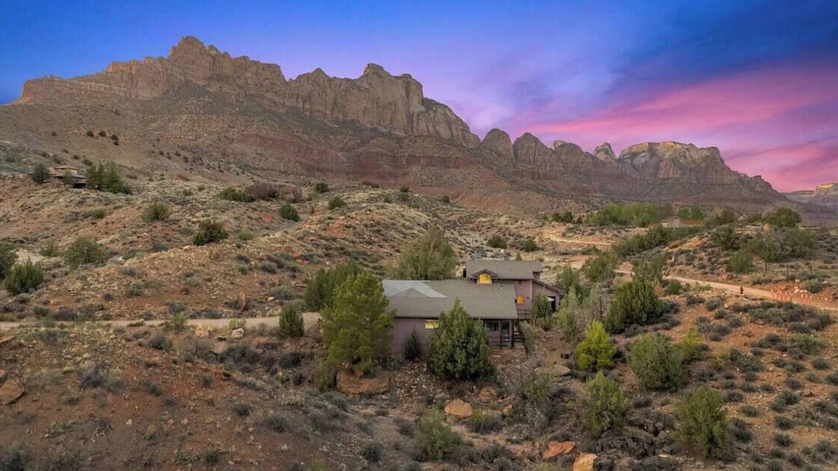 Zion National Park South Entrance House | Welcome to The Sanctuary at Zion