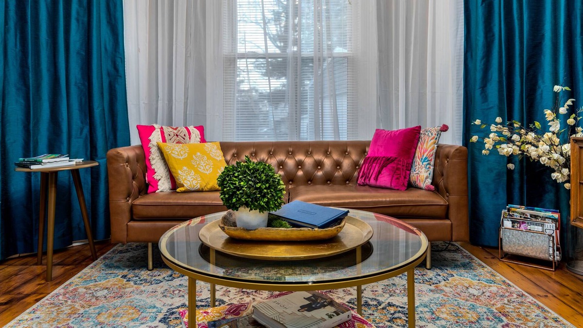 Xenia House | Welcome to the Union gallery
