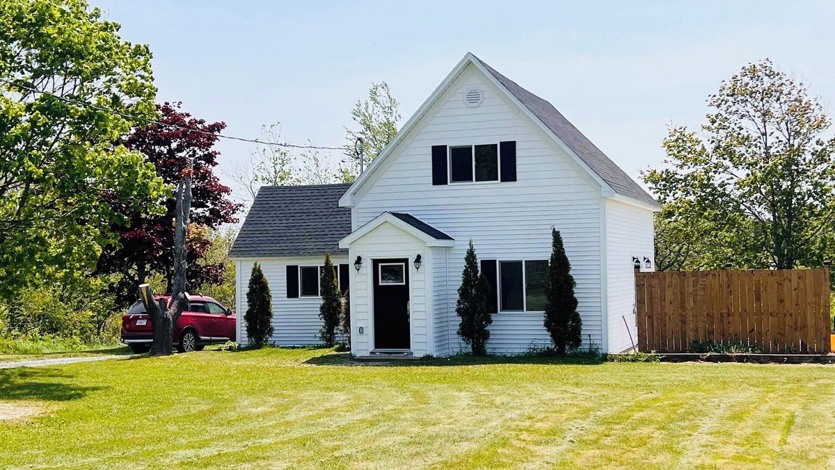 Cape Breton Regional Municipality House | Welcome to The White House Retreat in Cape Breton