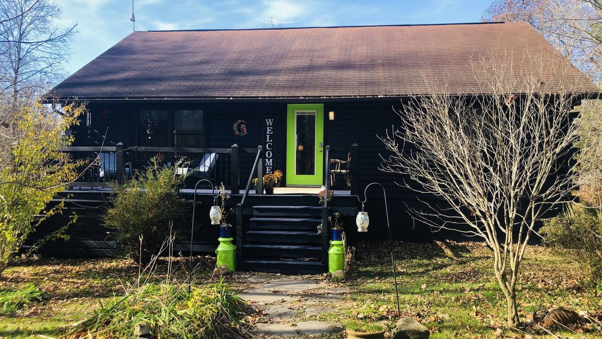 Lansing Cabin | Welcome to the Zen Bin in the Fingerlakes!