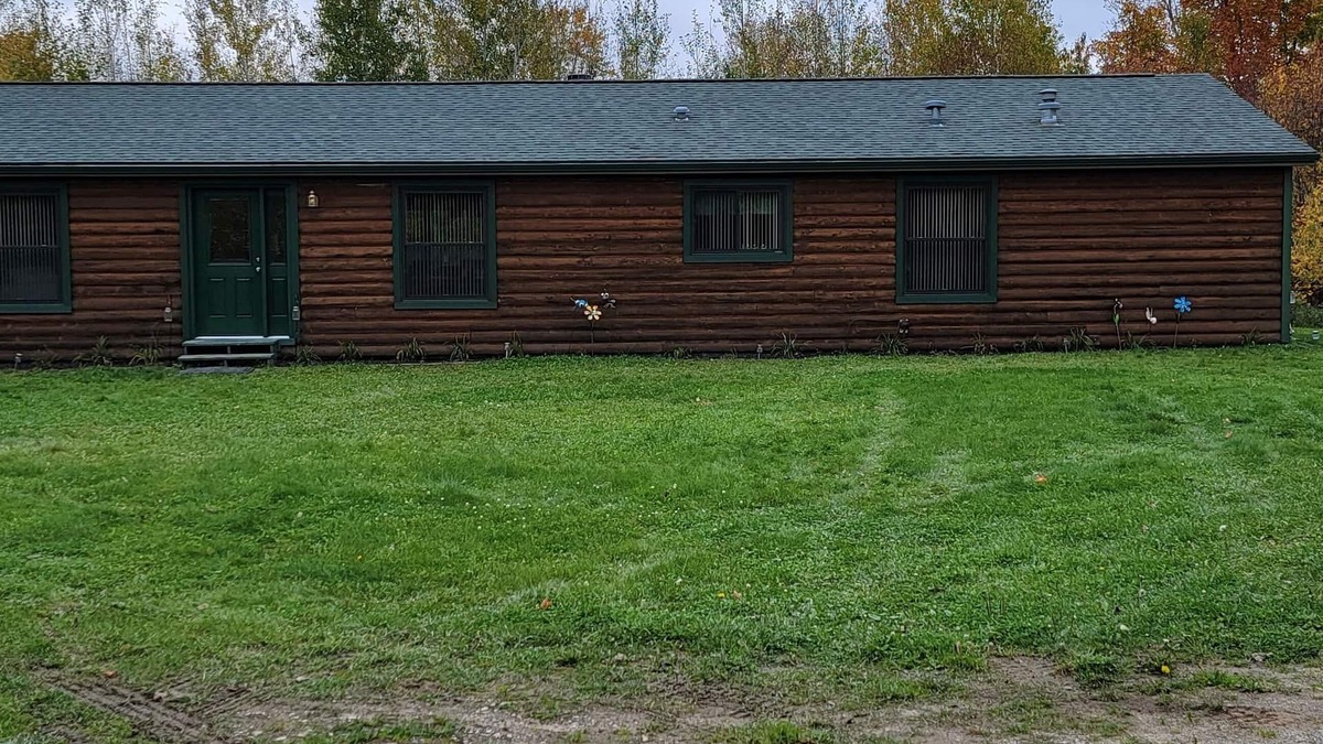 Hulbert Township House | Welcome to theThe Deer Drop Inn