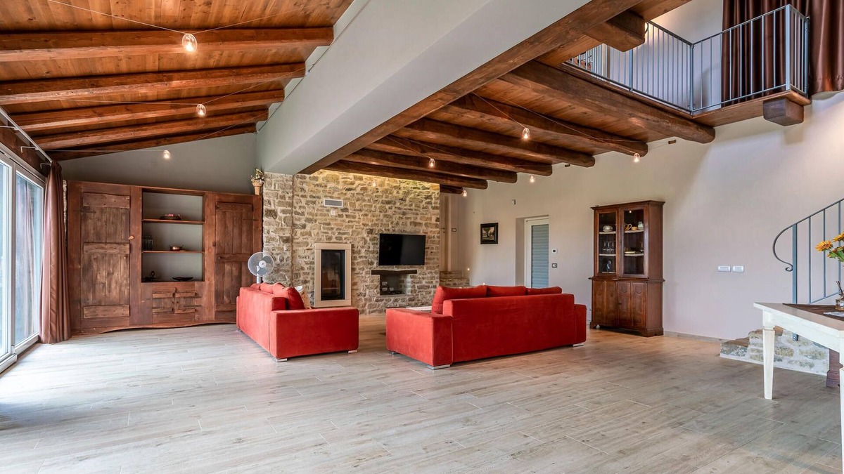 Castino House | Welcome to this beautiful and modern vacation home in the beautiful nature of Piedmont.