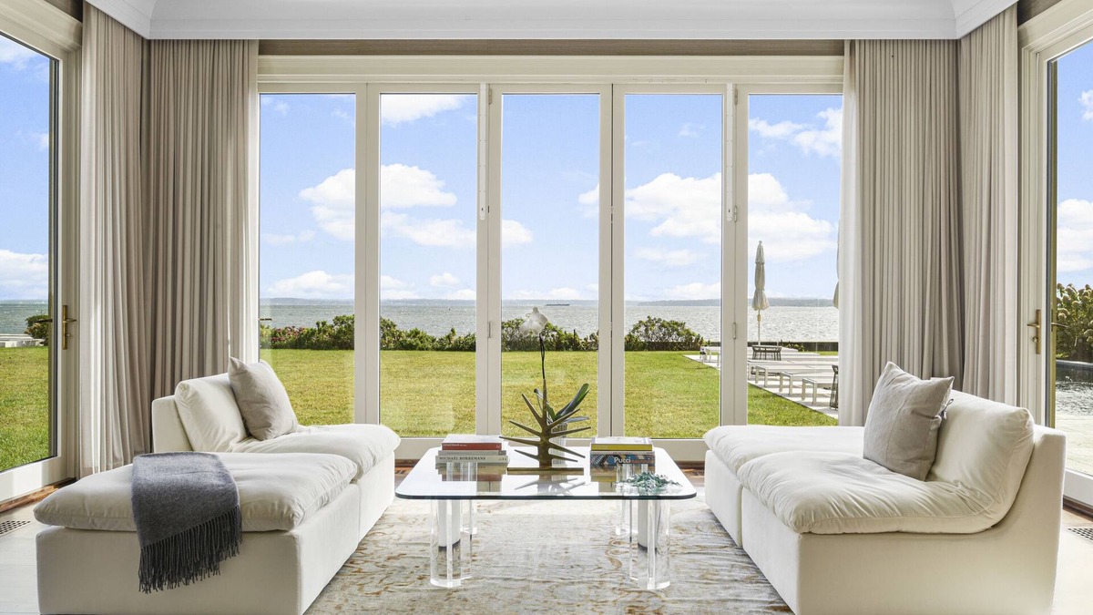New Rochelle House | Welcome to Villa Seabird, Luxury Escape on Long Island Sound