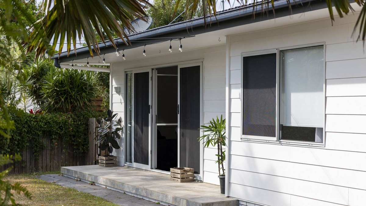 Yandina House | Welcome to your home located in the picturesque town of Yandina, Queensland!
