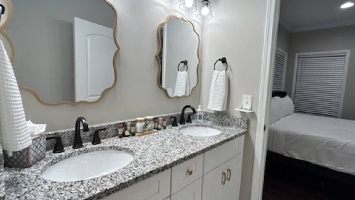 Auburn House | Welcome to Your Auburn Home Base – Stylish 3BR Retreat Near It All