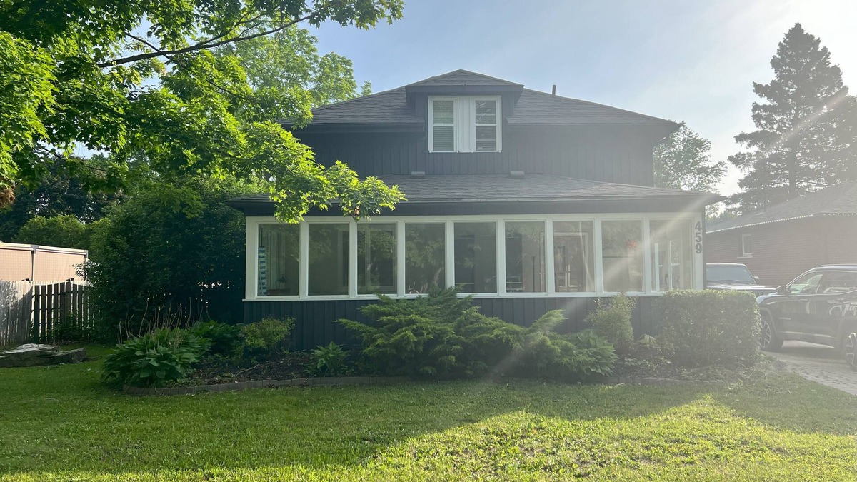 Port Elgin House | Welcome to Your Coastal Retreat: Siesta Time at The Hacienda!