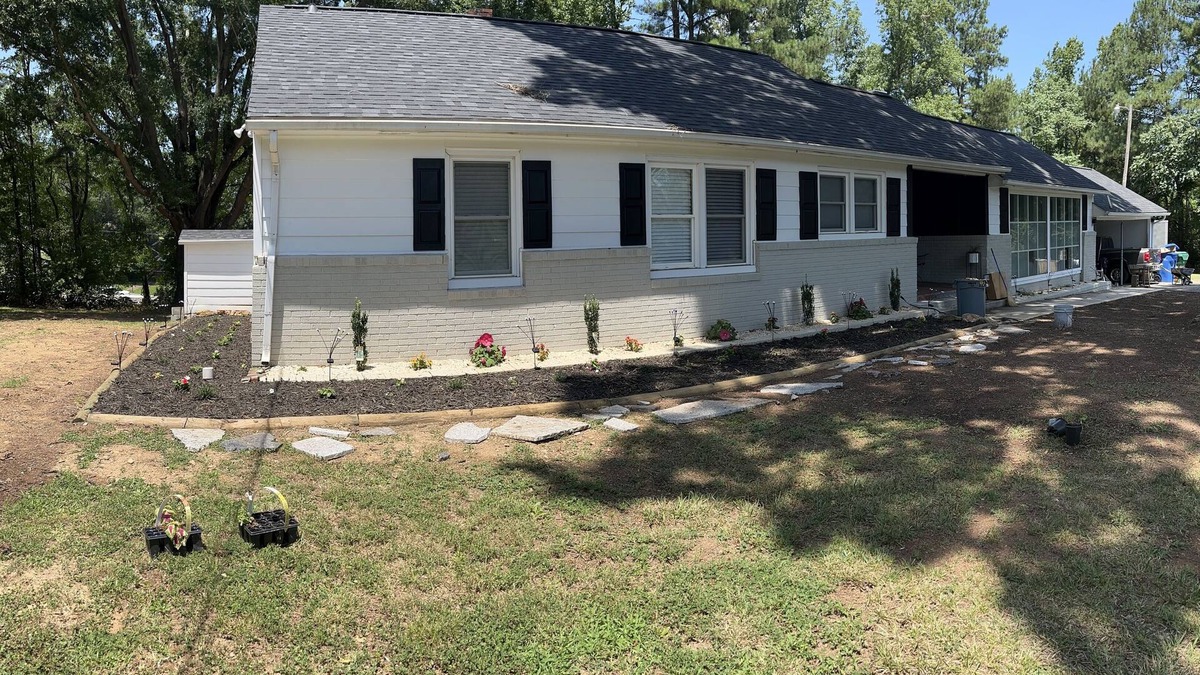 Albemarle House | Welcome to Your Enchanting 3-Bedroom Home in Charming Albemarle-North Carolina