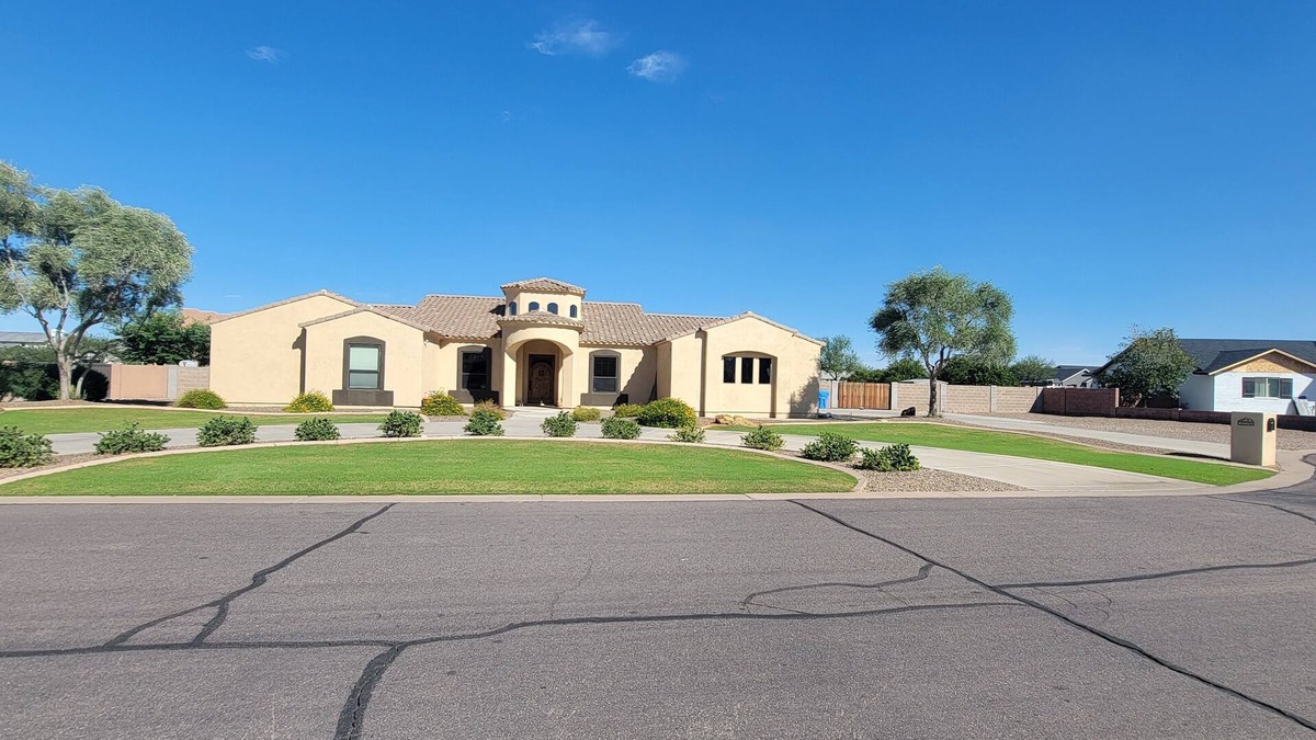 Gilbert House | Welcome to your Getaway. Escape to family friendly Gilbert, Arizona!