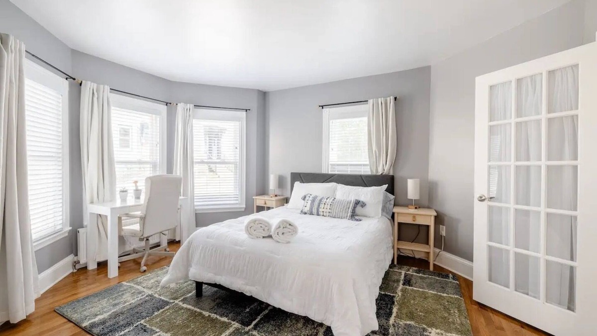 East Bayside Apartment | Welcome to Your Portland Haven: A Charming & Bright 2BR Retreat