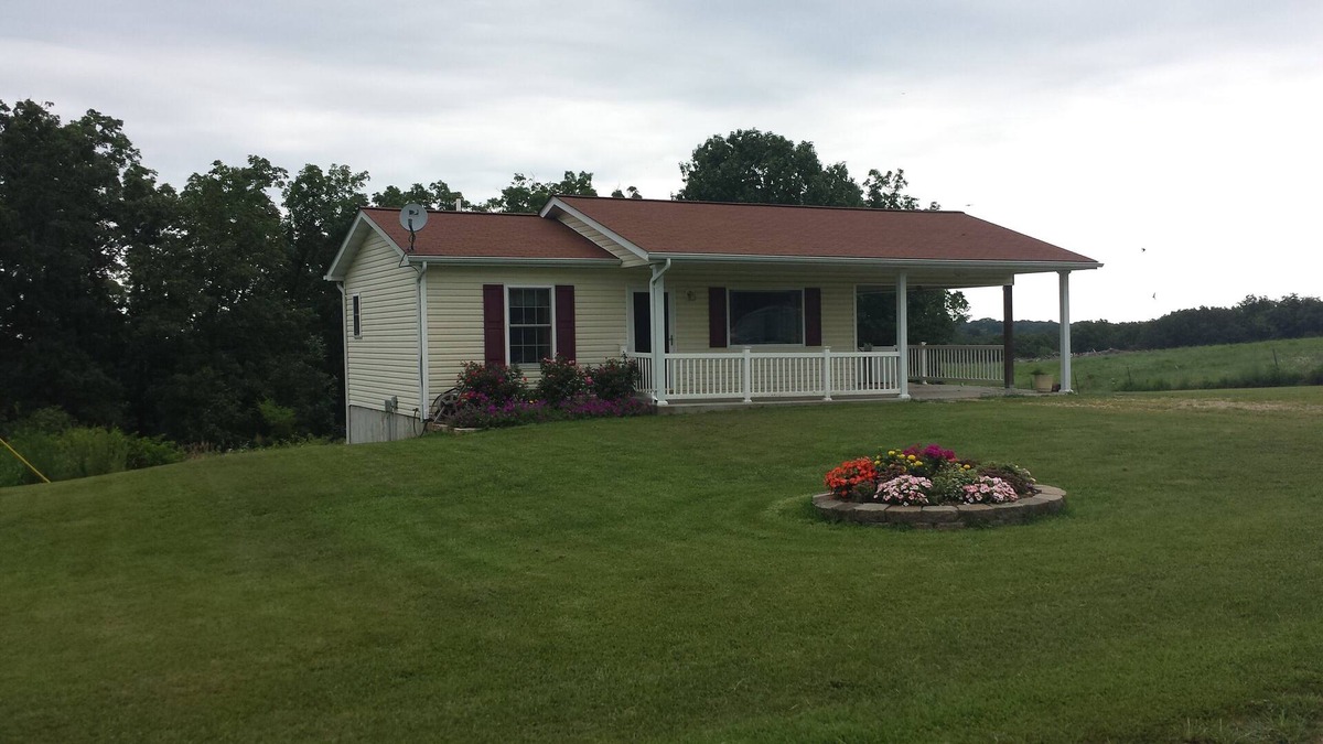 Sullivan House | Welcomes Guest To Relax And Enjoy The Best Of Rural Life.