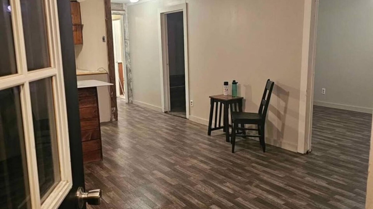 Town of Oswegatchie Apartment | Welcoming 2-bedroom first floor apartment located in charming Heuvelton.