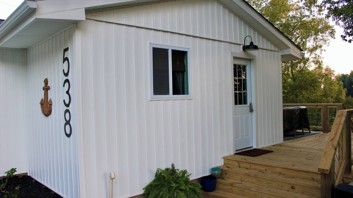 Se Ree House | Welcoming 2-bedroom house with lake access in charming McDaniels