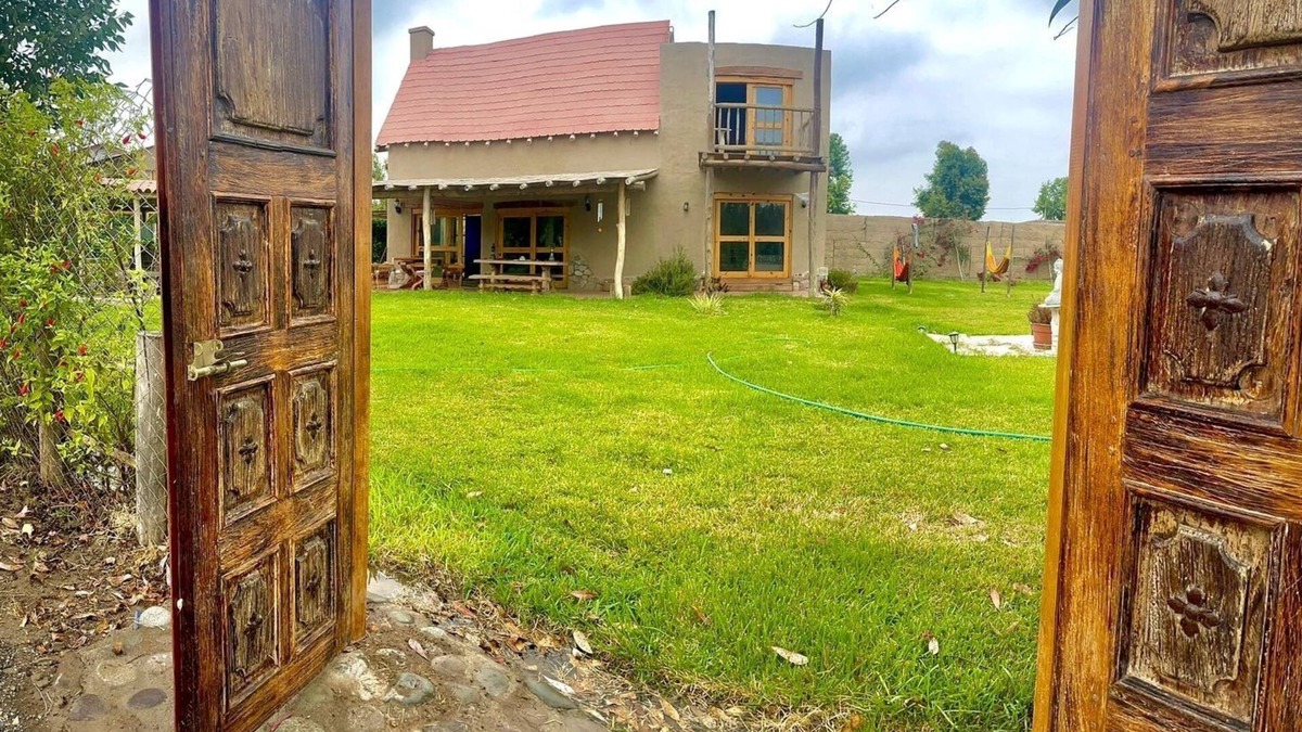 Lima House | Welcoming 4-bedroom house in Chincha Alta