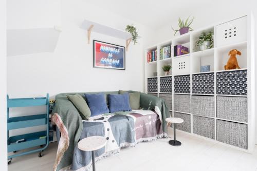Ranelagh Apartment | Welcoming 4BD House with Garden in Dublin