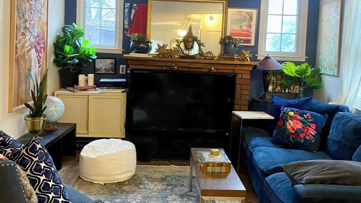 Bryant Pattengill East House | Welcoming, Boho Chic, cozy, well-situated. Walk to the stadium, coffee & bars.