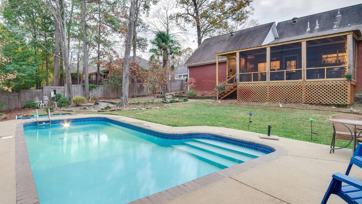 Tougaloo House | Welcoming Brandon Home w/Pool & Screened-In Deck
