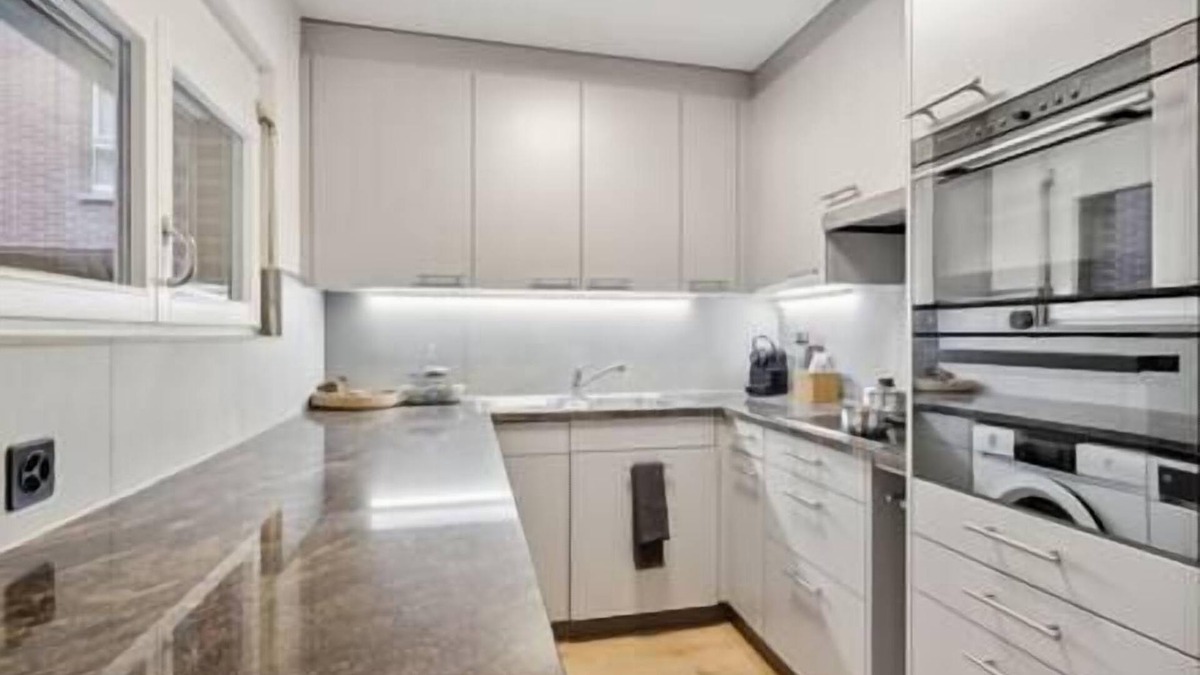 Tannenboden Apartment | Welcoming Comfort in Wetzikon's Core!