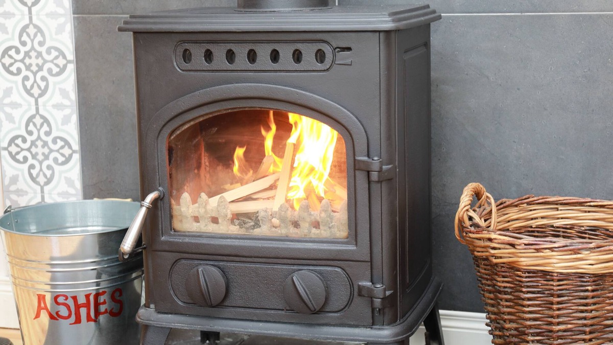 Castleblayney Cottage | Welcoming cottage with WiFi in charming Castleblayney , County Monaghan