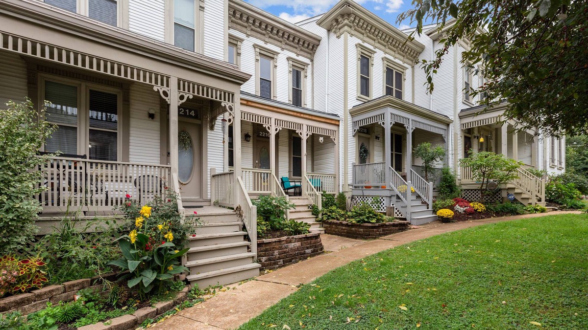 Lafayette Square House | Welcoming Lafayette Square Home | JZ Vacation Rentals
