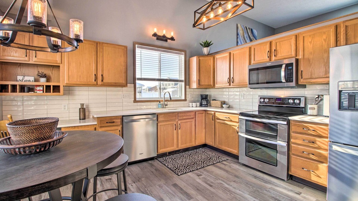 West Fargo House | Welcoming West Fargo Retreat w/ Backyard!