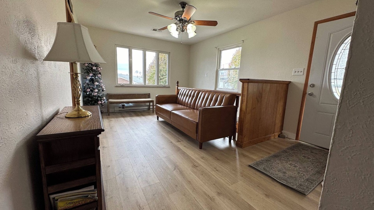 Summerlee House | Well-Appointed 2br house 10 mins to New River Gorge National Park