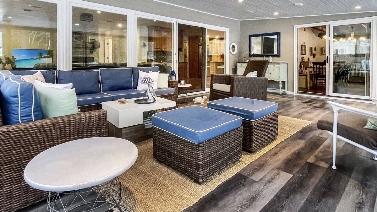 Menominee House | Well-appointed River home w/pool, screened porch, freestanding tub