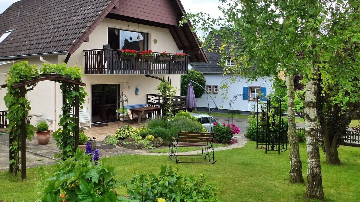 Lissendorf Apartment | Well-kept apartment in the Eifel.
