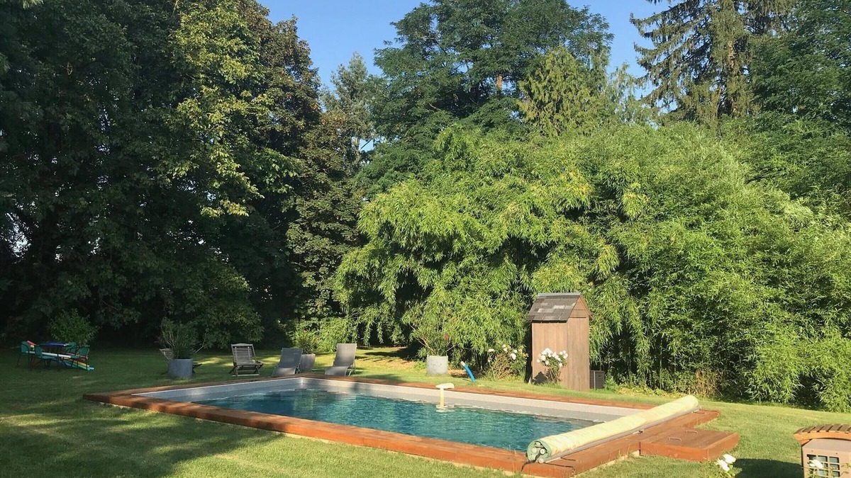 Bonnevent-et-Velloreille-les-Bonnevent Cottage | Wellness Cottage with Sauna and Fitness Room