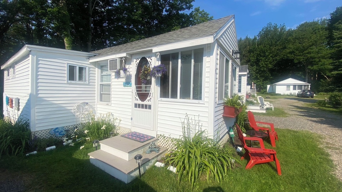 Ogunquit - Wells Cabin | Wells cabin Ogunquit line reduced