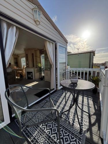Aberystwyth Apartment | Welsh Bayview Retreat