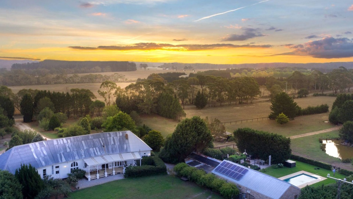 Medway House | Wembley House, Southern Highlands