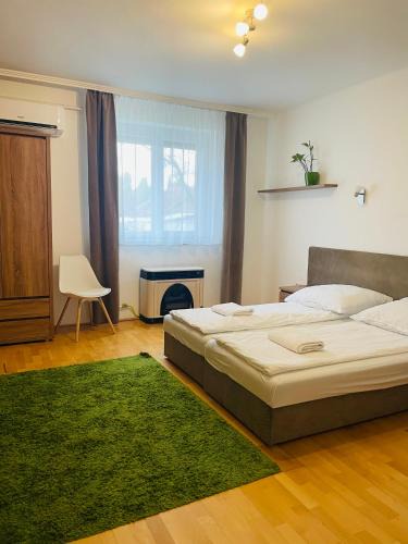 Kiskunhalas Apartment | Weninger Studio Apartman