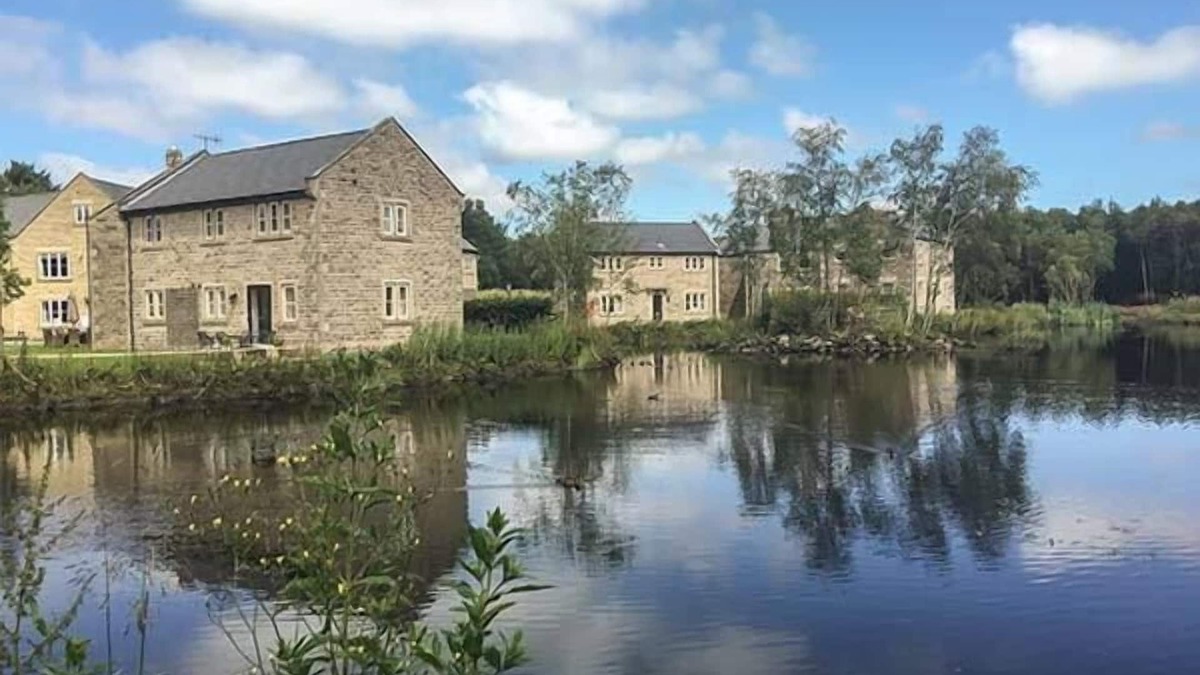 Holestone Moor Cottage | WENSLEY, family friendly, with a garden in Matlock