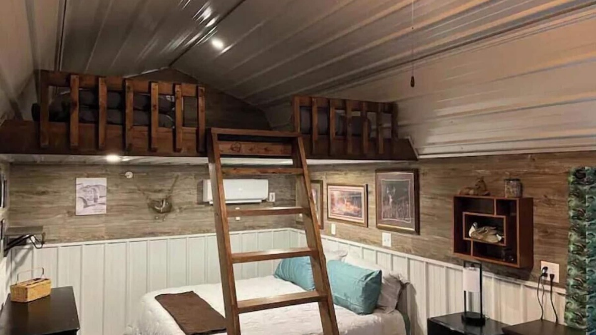 Miller County Cabin | “Wes” one of the 5 Tiny Cabins on the Osage River